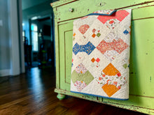 Load image into Gallery viewer, Vintage Bows Quilt Pattern - Paper Pattern