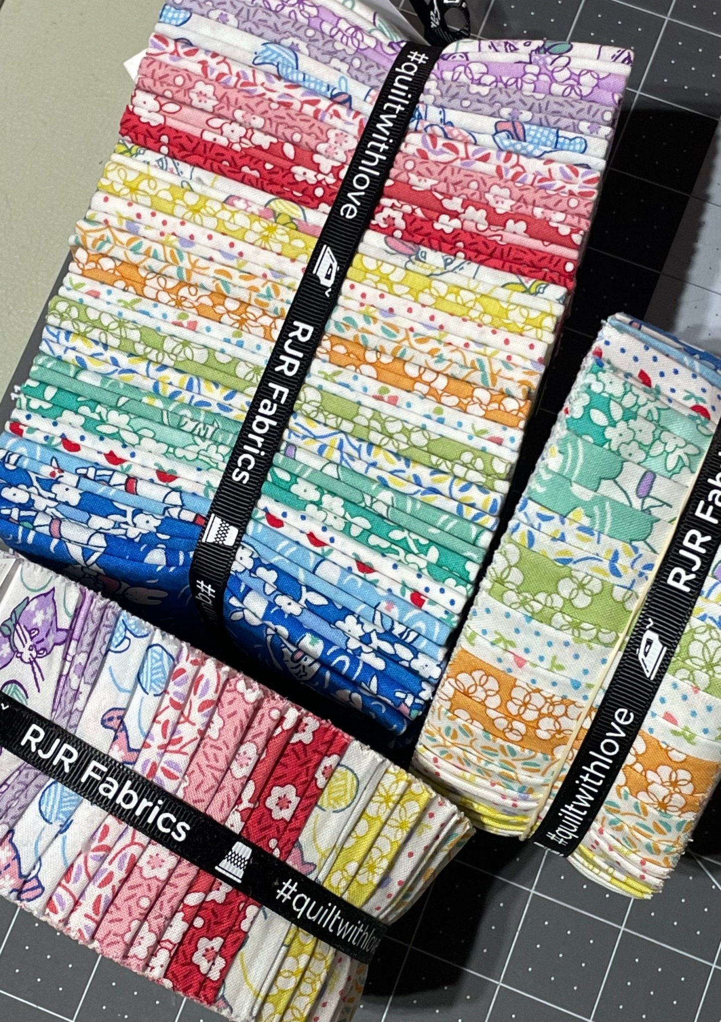 Fabric Pre-Cuts Clearance 30% OFF - Easy Piecy Quilts