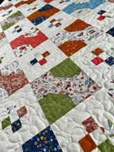 Load image into Gallery viewer, Vintage Bows Quilt Pattern - Paper Pattern
