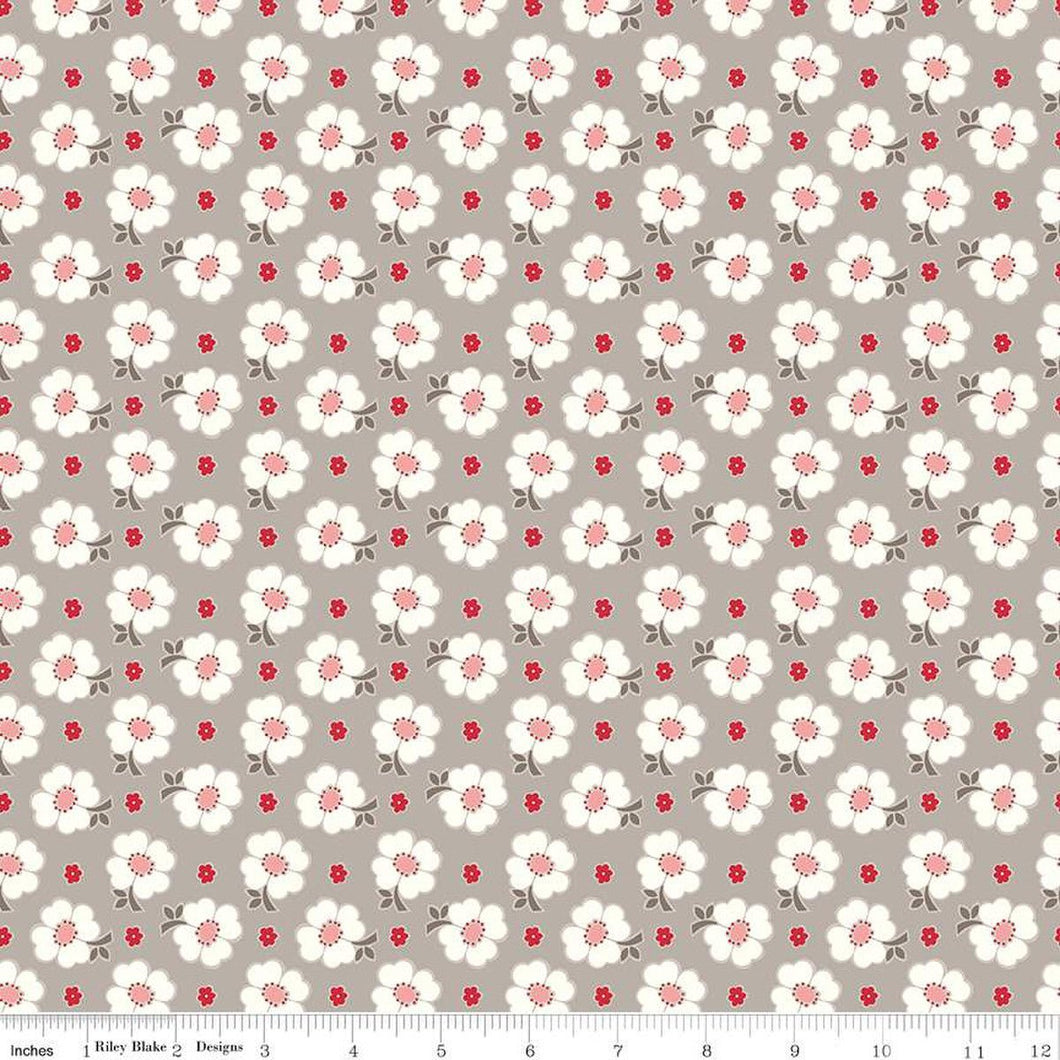 Bee Vintage, Riley Blake Fabrics - Isabell Pewter Floral - Easy Piecy Quilts