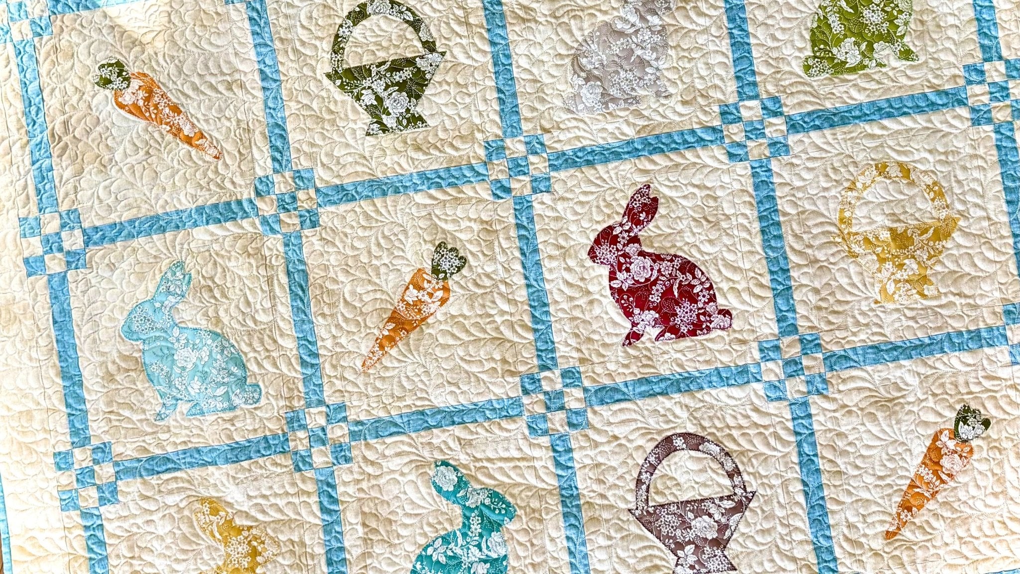 Easter Garden Gathering Quilt Pattern, Paper Print Version, Mailed - Easy Piecy Quilts