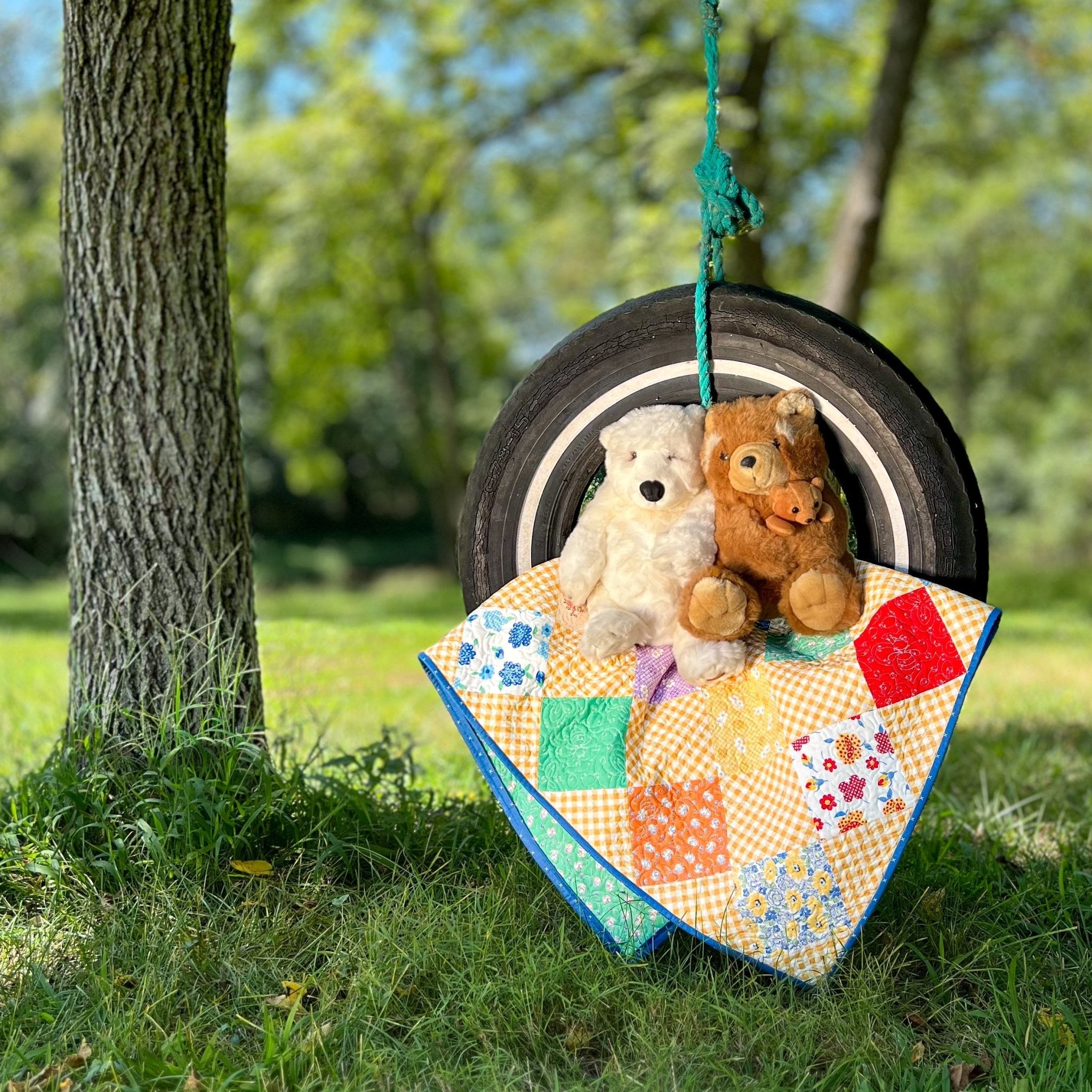 Perfectly Charming Quilt Pattern - Easy Piecy Quilts