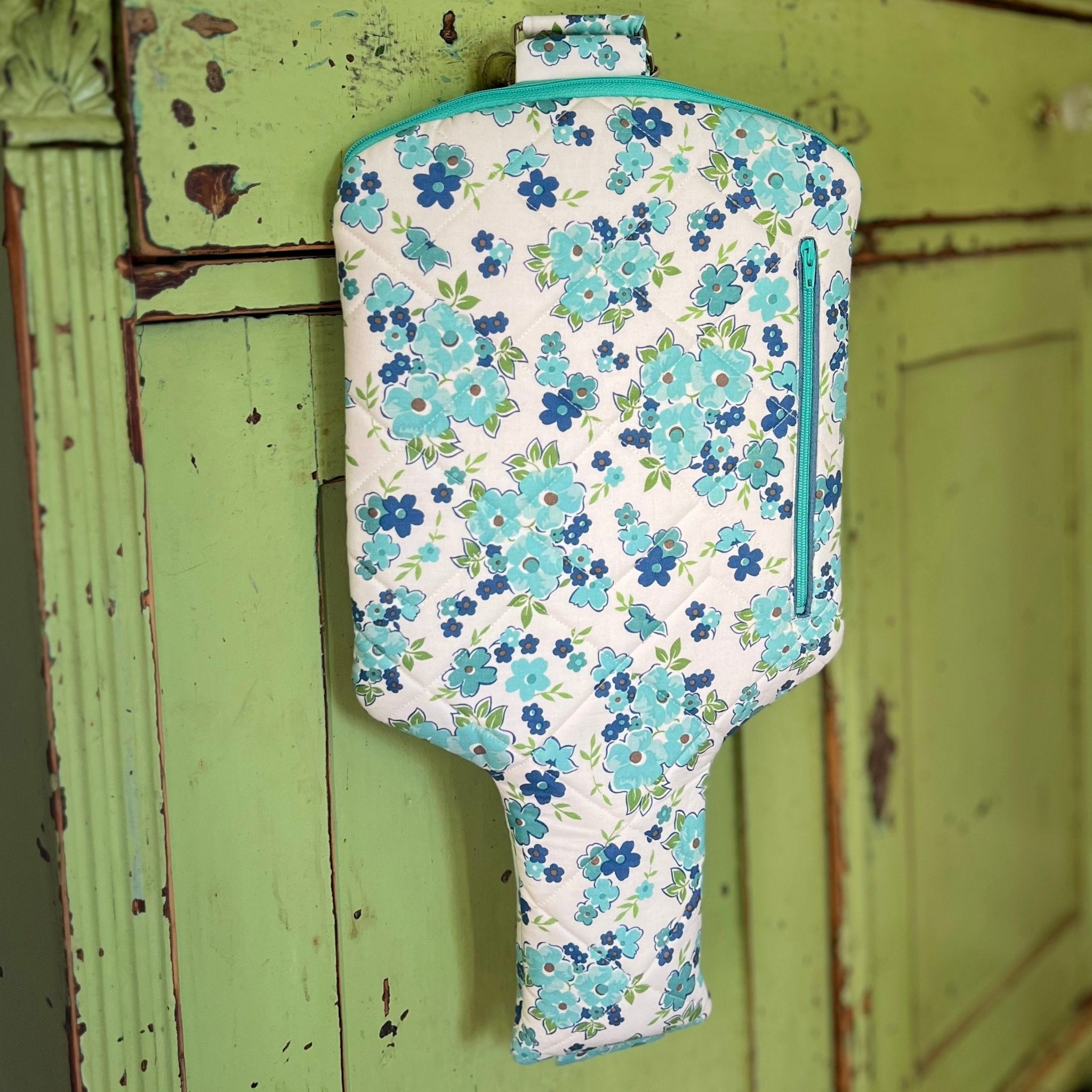 Pickleball Paddle Bag Pattern with Strap - Easy Piecy Quilts