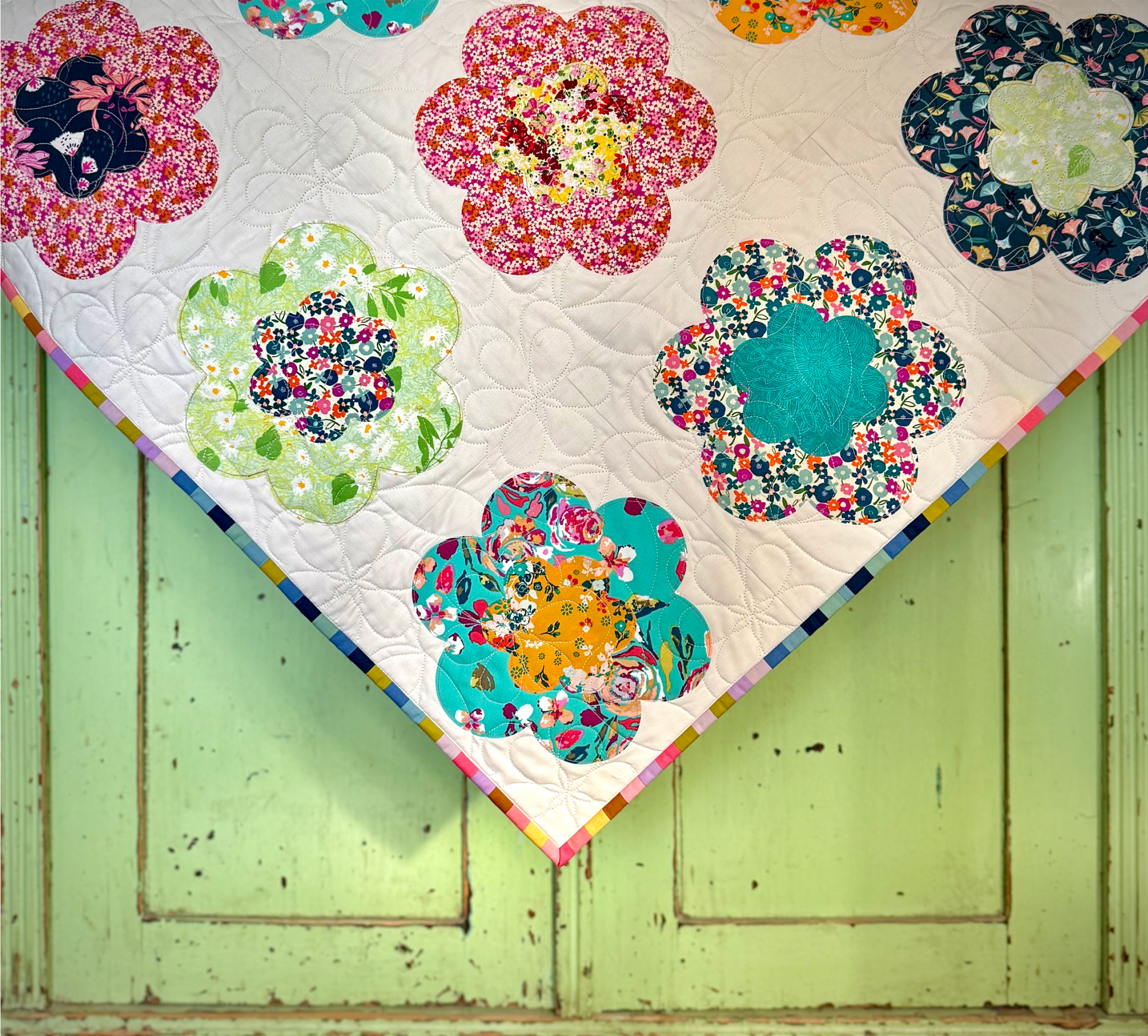 Pocket Full of Posies Pattern, PDF - Easy Piecy Quilts