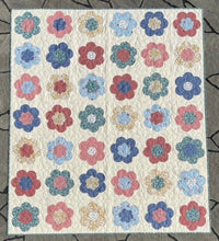 Load image into Gallery viewer, Pocket Full of Posies Quilt - Paper Print Version Mailed - Easy Piecy Quilts
