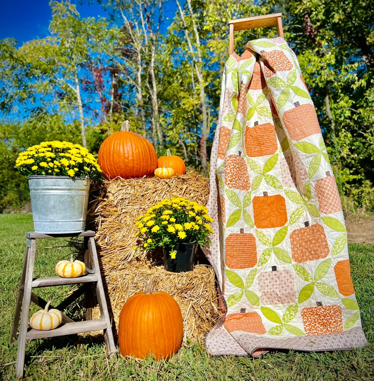 Pumpkin Vines Quilt Pattern - Easy Piecy Quilts