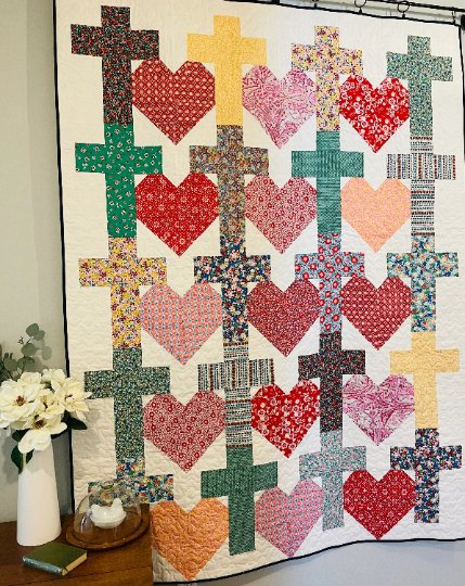 Yes He Loves Me Quilt Pattern - Easy Piecy Quilts