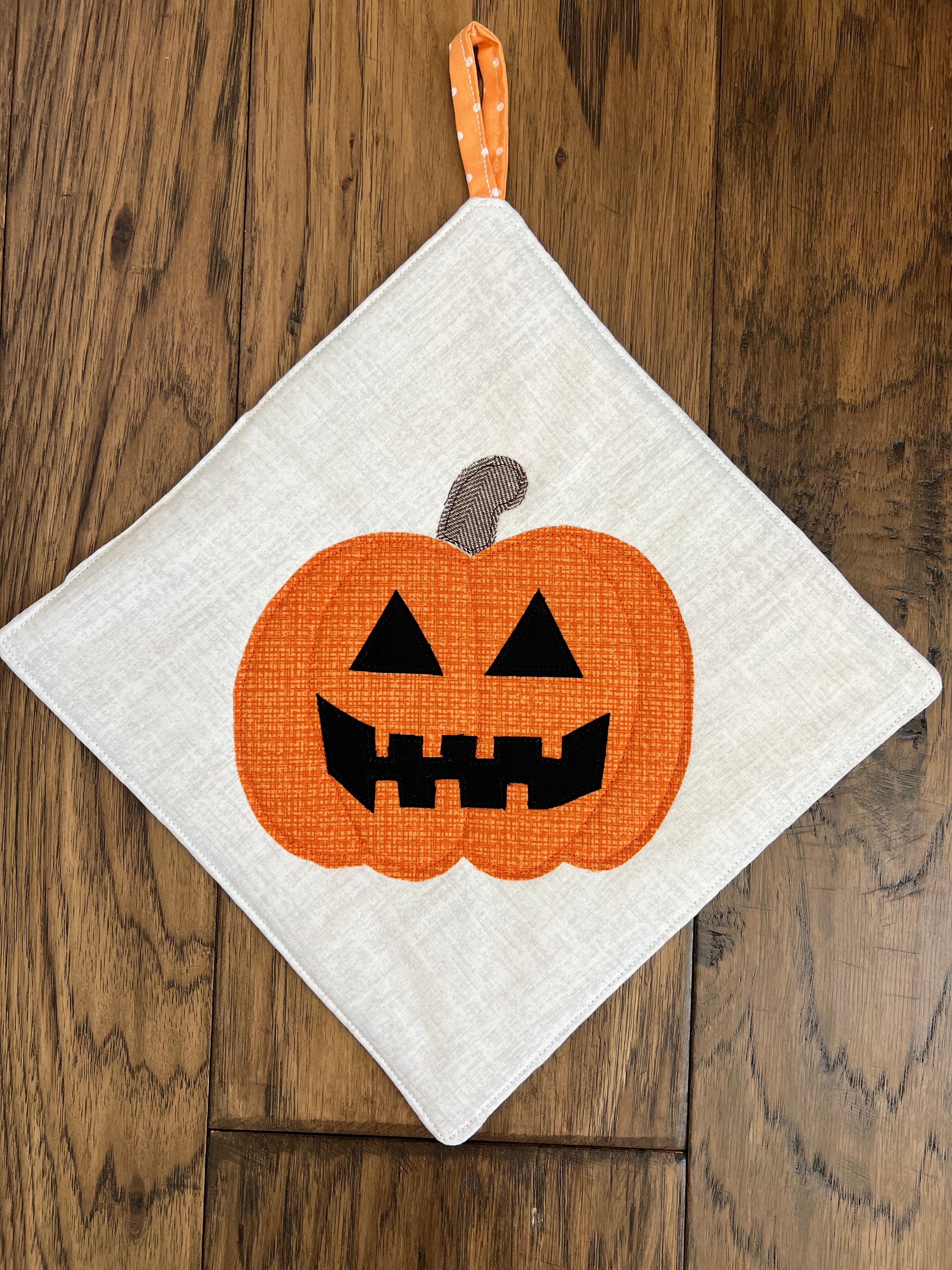 Quilted Spooky Hot Pad Trio Pattern